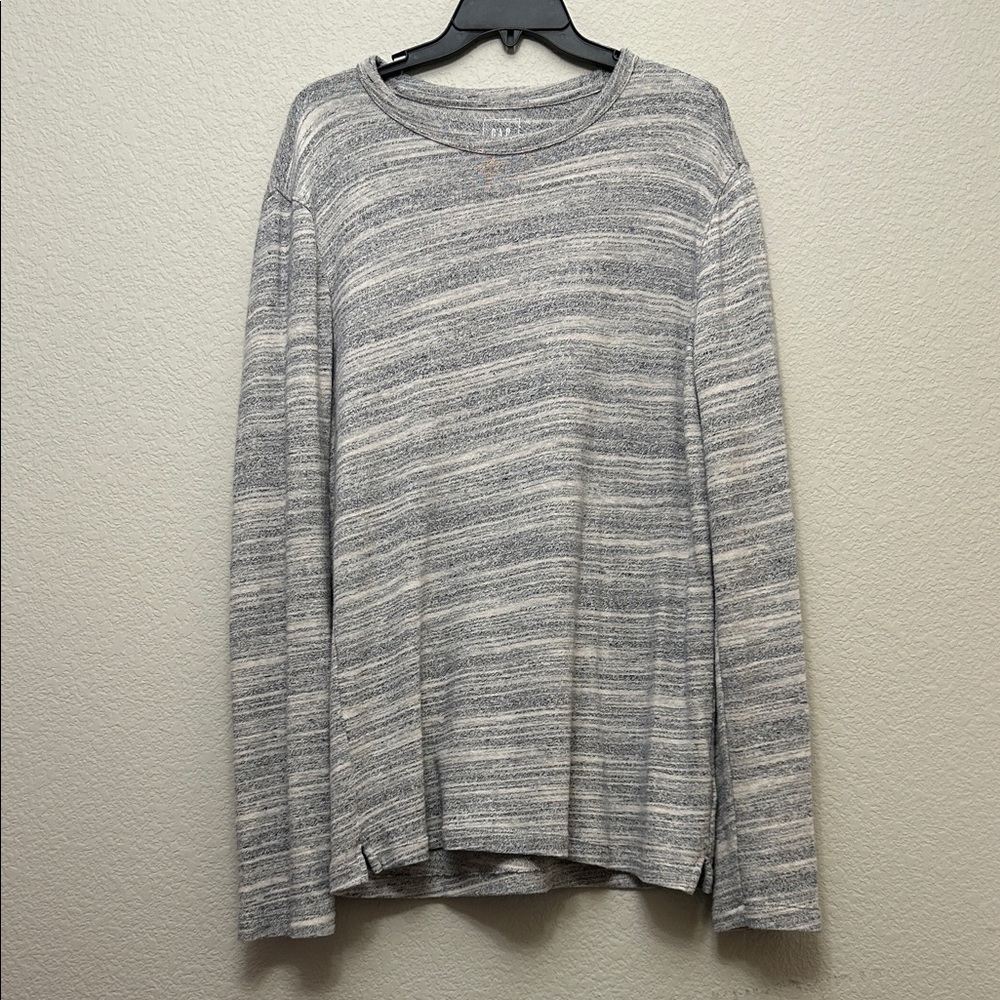 GAP Men's Long Sleeve Gray Striped Tee